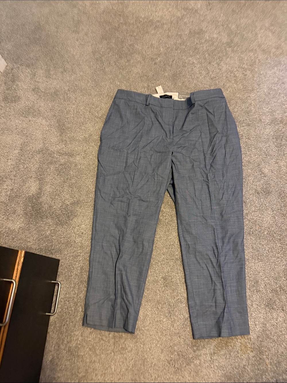 Talbots Light Blue Cropped Dress Pants